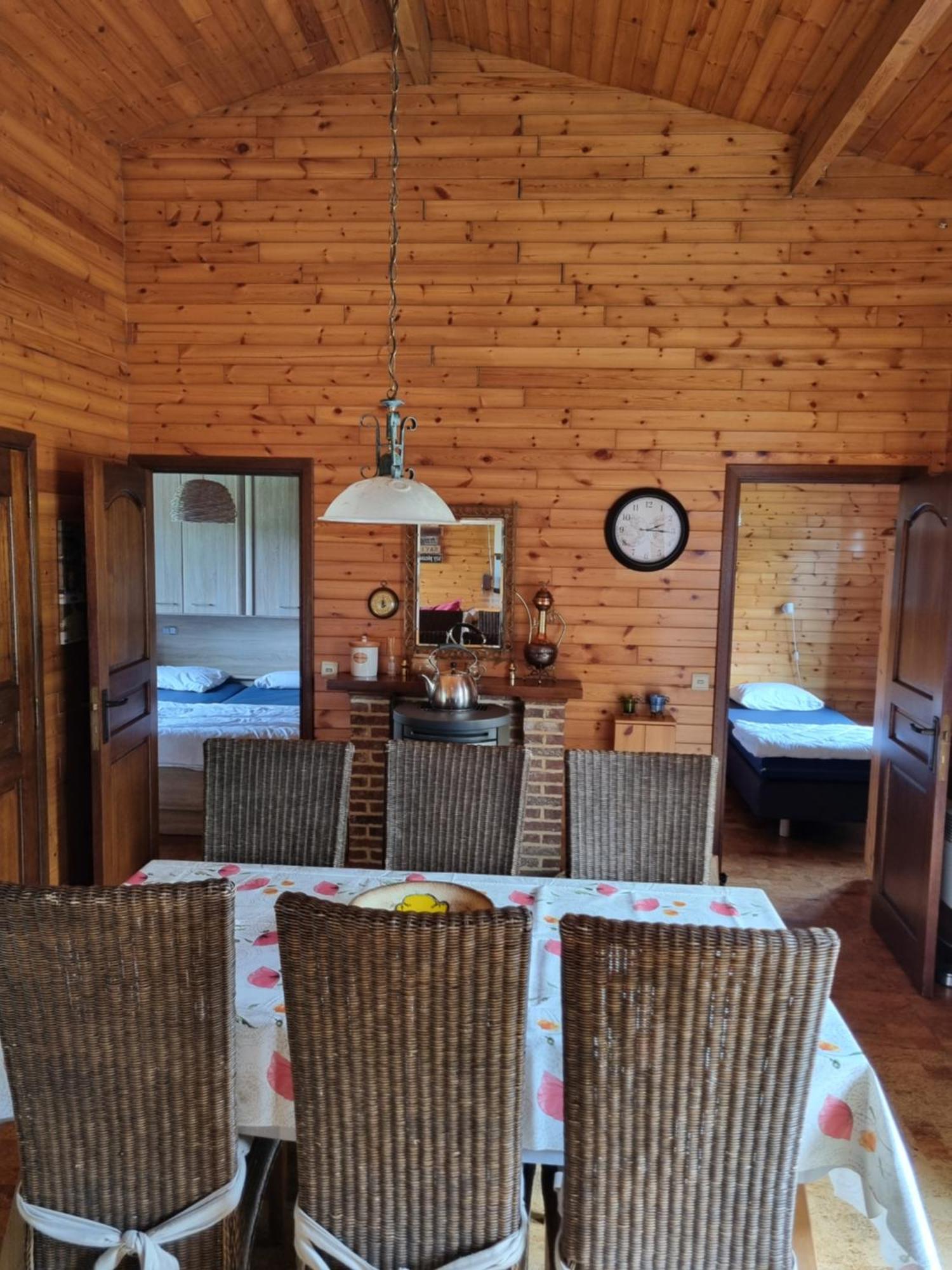 Lizelle Chalet *